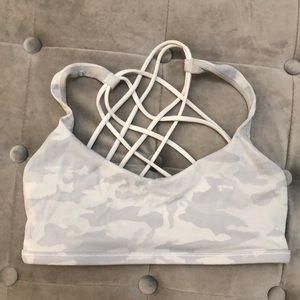 Lululemon Free to Be Wild Bra